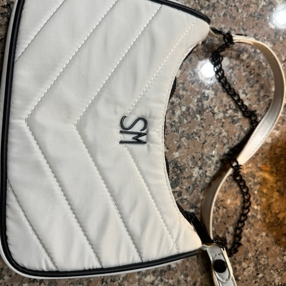 Steve Madden White Quilted Women's Bag - Picture 6 of 7